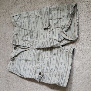 American Eagle activflex classic shorts size 33